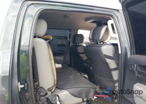 2007 Toyota Tundra Sr5 5.7L V8 z USA, uszkodzony, nr VIN 5TBEV54187S463253